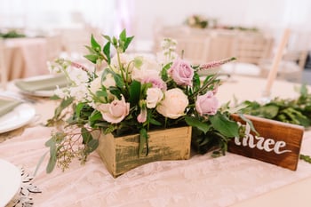 wedding table - wooden crates