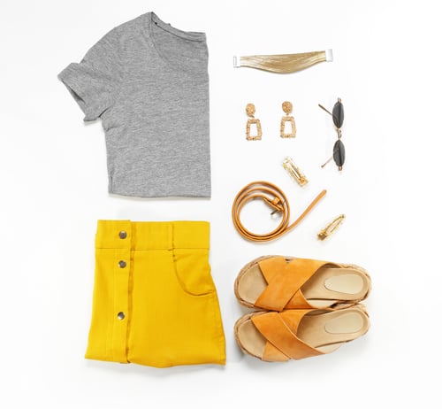 casual outfit with color