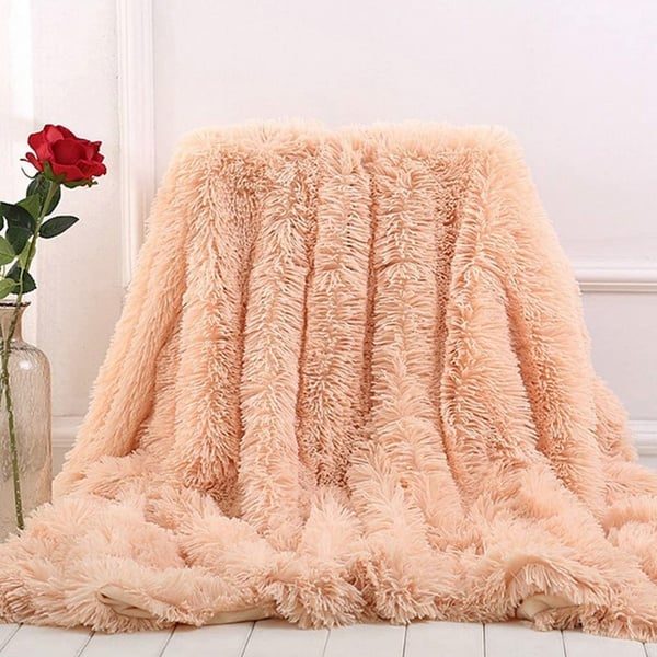 pink fluffy blanket