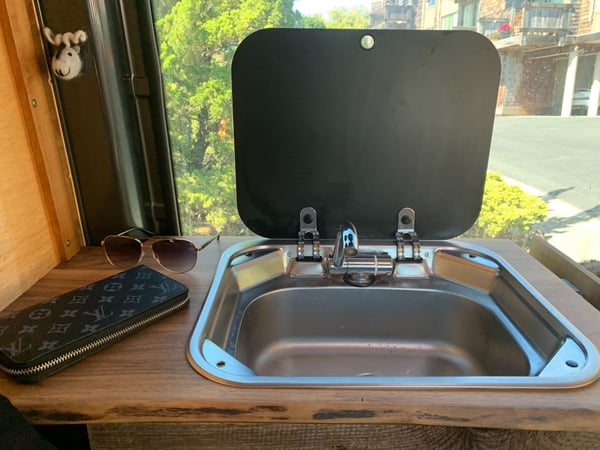 portable sink 