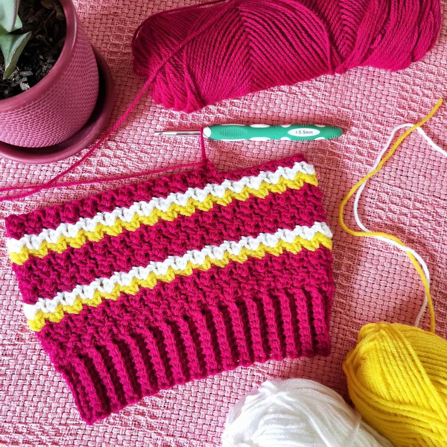 crochet-yarn-knit